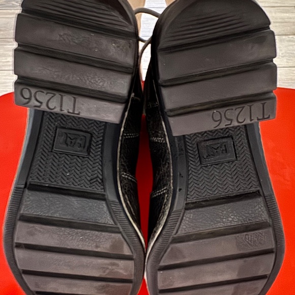 CAT (Caterpillar) distressed T1256 Lace Up leather ankle boots - Picture 4 of 4